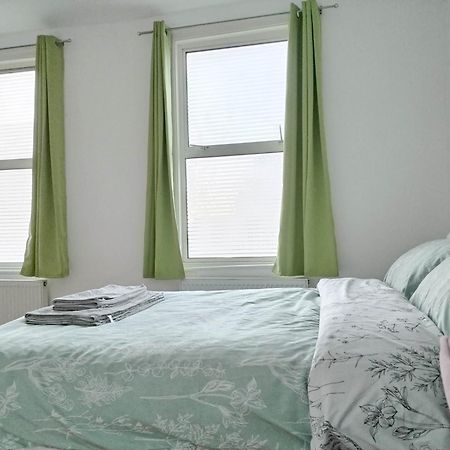Cosy Rooms Near Canary Wharf & The O2 London Kültér fotó